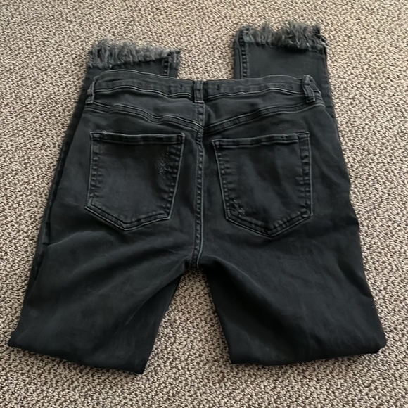 Free people distressed jeans - Picture 3 of 6
